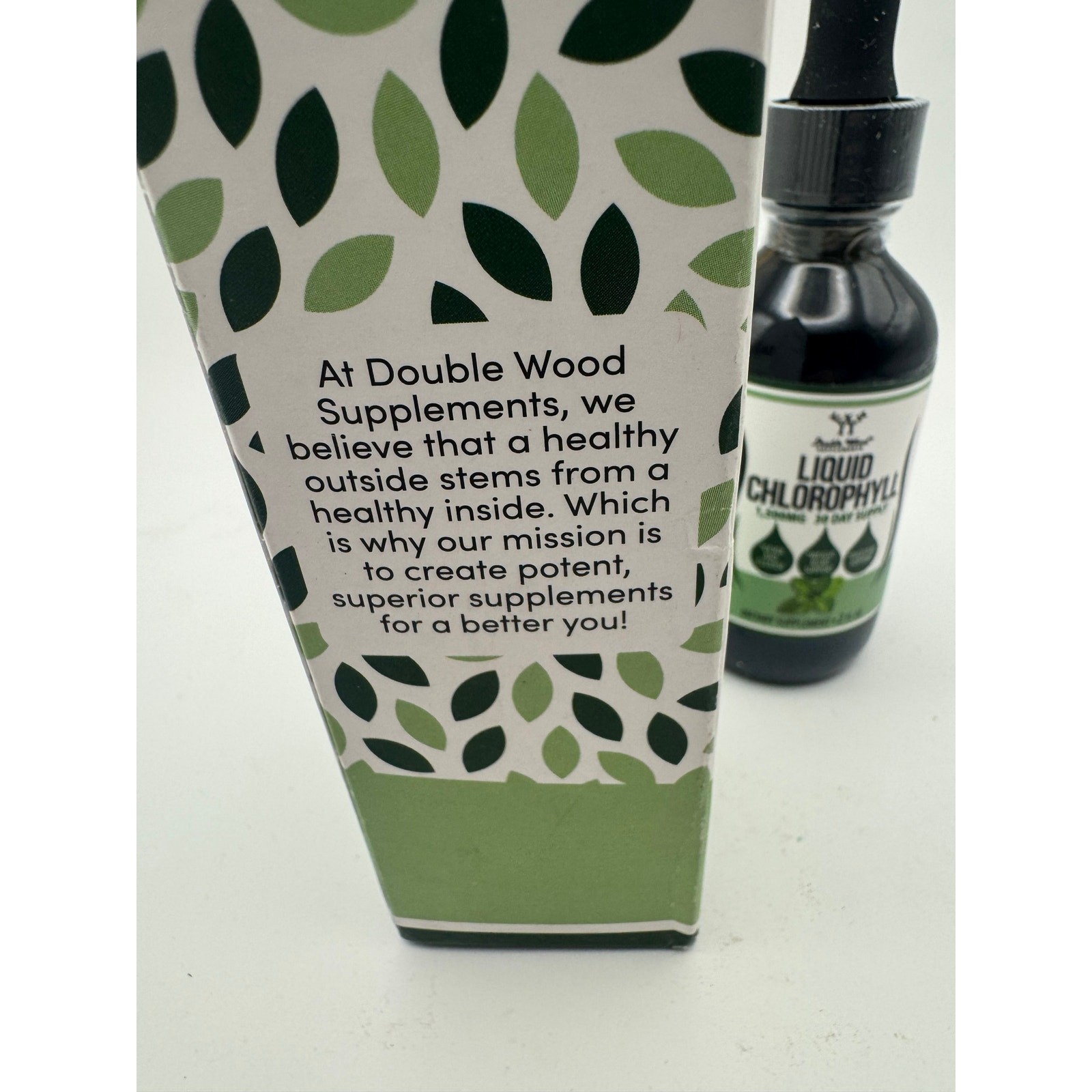 Double Wood Liquid Chlorophyll Dietary Supplements Mint Flavor 2 Oz – Exp 8/2027