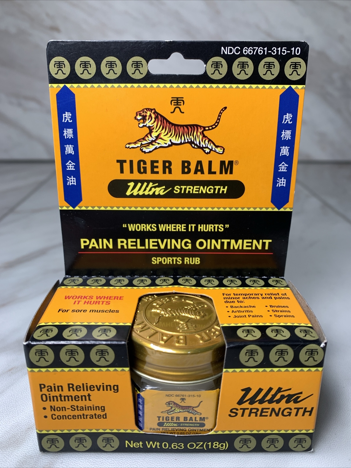 Tiger Balm Ultra Strength Pain Relieving Ointment Non-Staining 18 gm EXP 06/2025