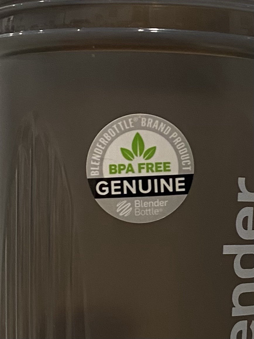NWT BlenderBottle Classic 20 fl oz BPA-Free Shaker Bottle w/ Mixing Ball