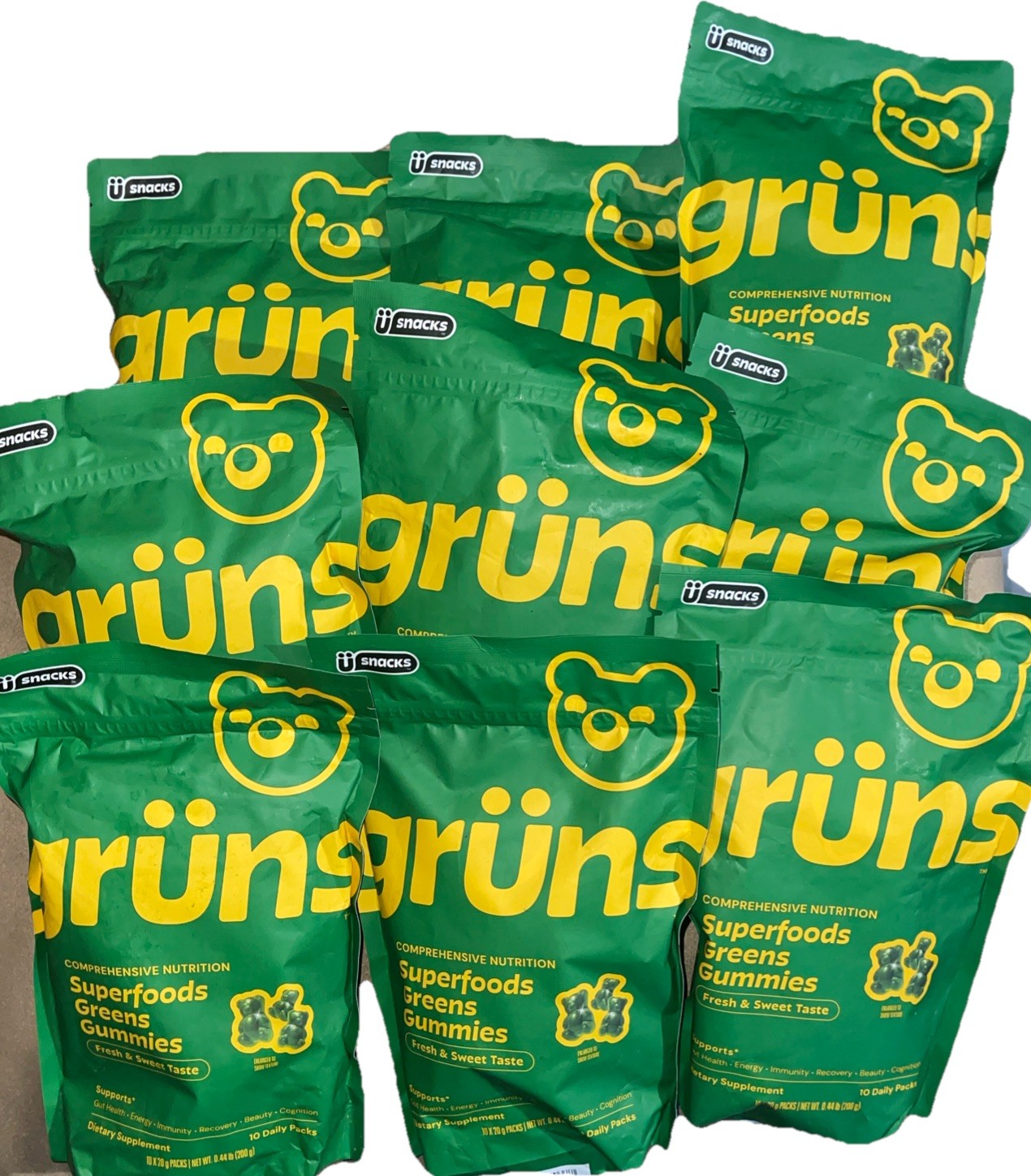 Gruns Adults Super Greens Gummies, Multivitamin Superfood Gummy Bears 90X8=720