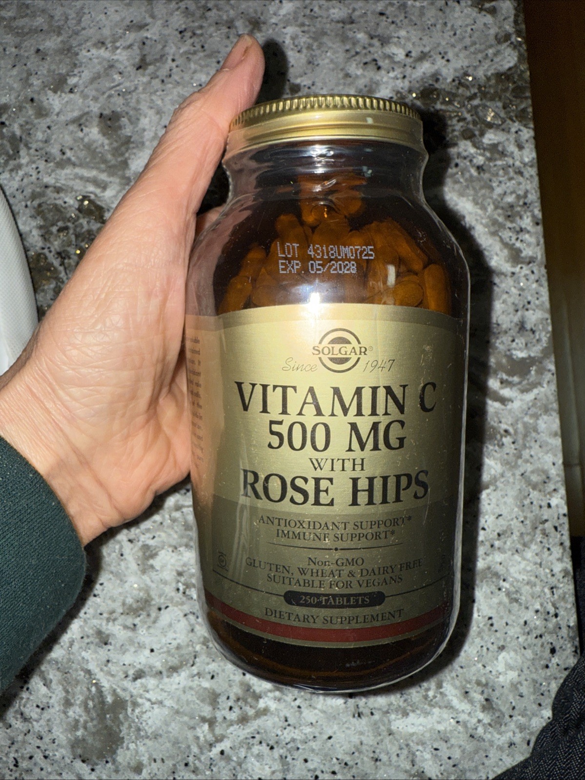 Solgar Vitamin C 500mg With Rose Hips – 250 Tablets – Exp 5/2028