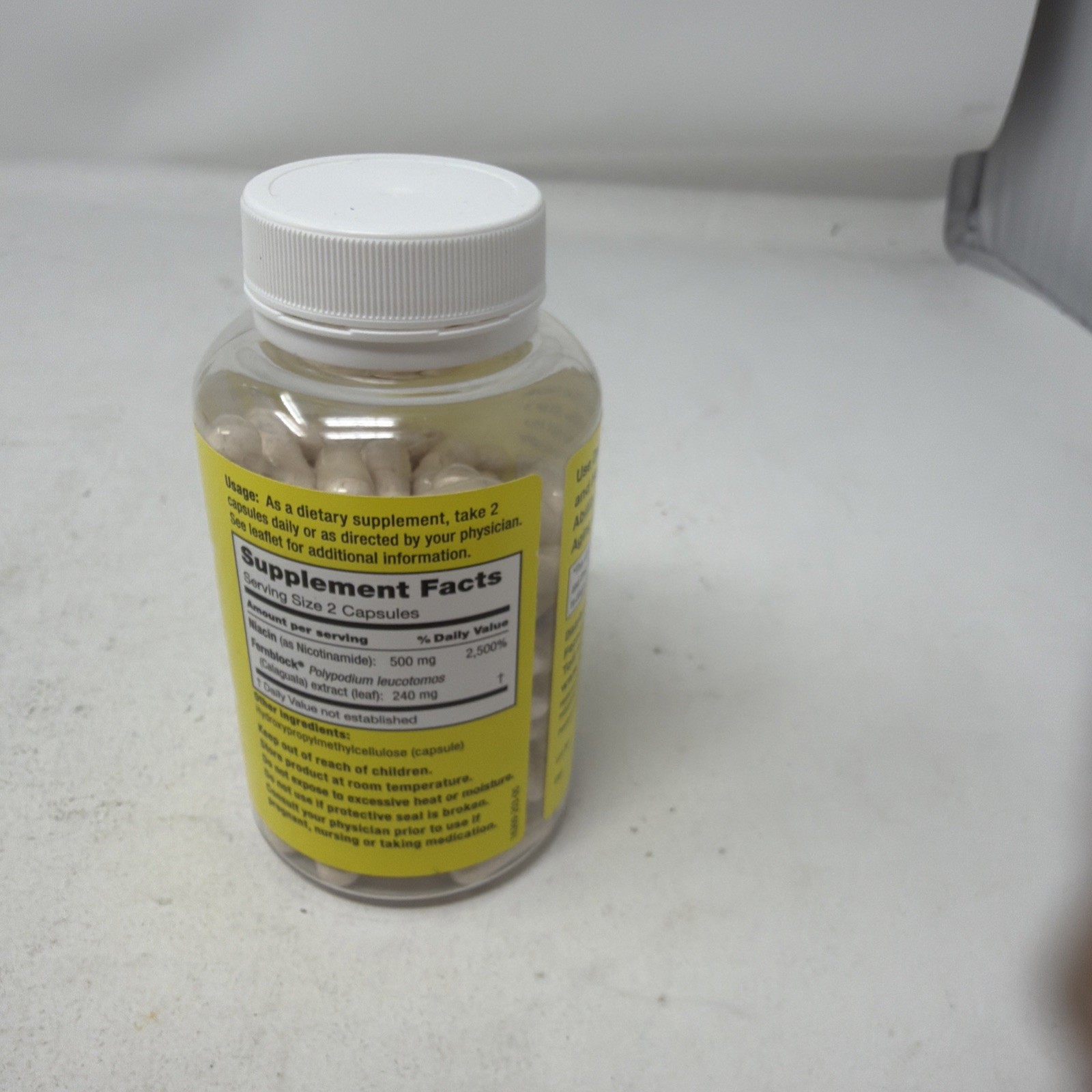 NEW Heliocare Advanced Niacin B3 for Healthy Skin 120ct Fernblock-PLE Exp. 01/27