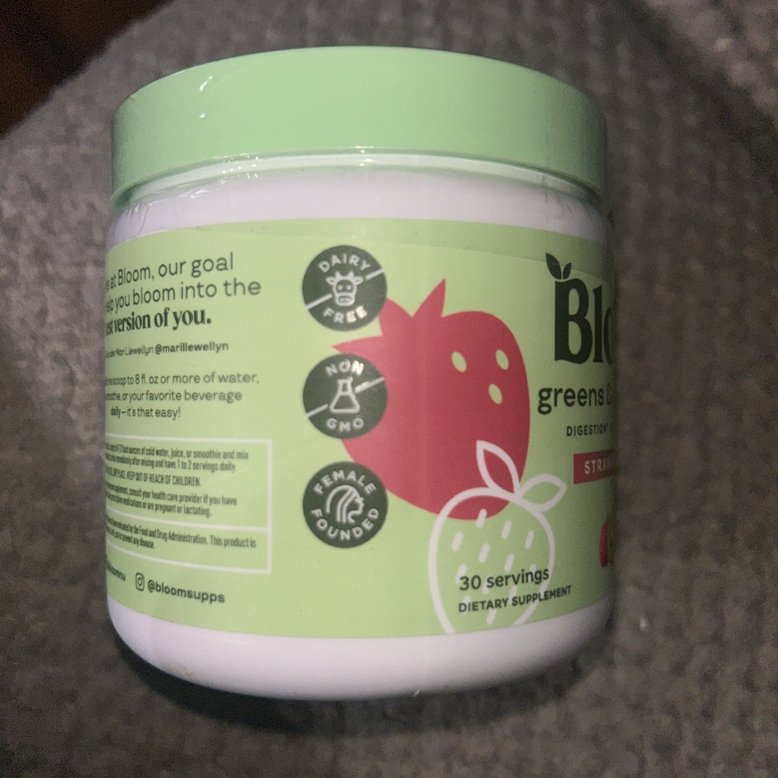 Bloom Greens & Superfoods Powder Strawberry Kiwi 30 Servings 6.39 oz Exp 6/2026