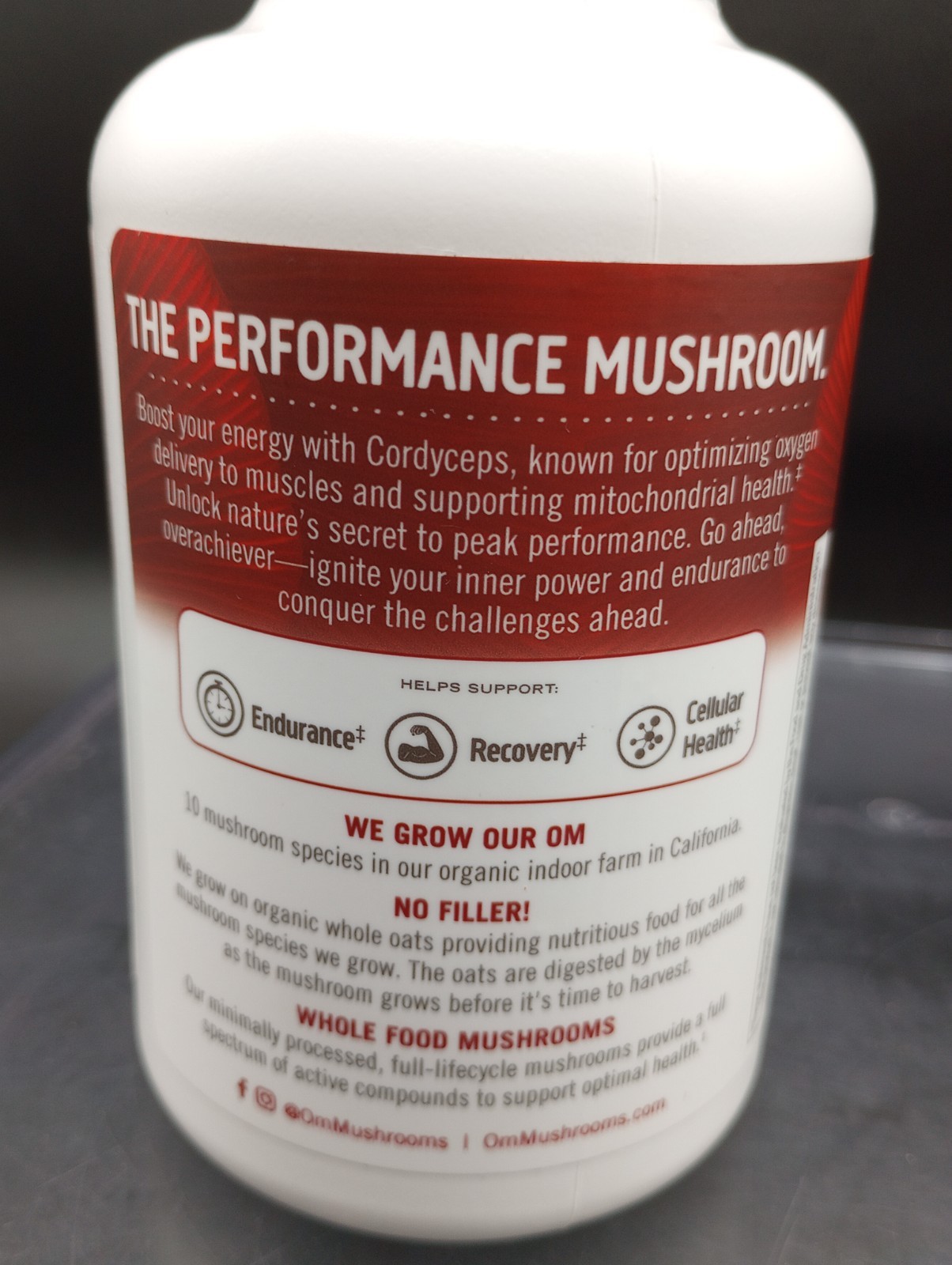 Om Mushrooms Cordyceps Capsules, 2.000mg – 195 ct. – EXP 02/2027