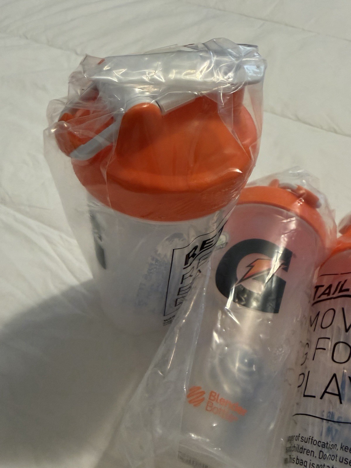 BlenderBottle Gatorade Shaker Bottles Lot of 4 28 fl oz Clear/Orange BPA-Free