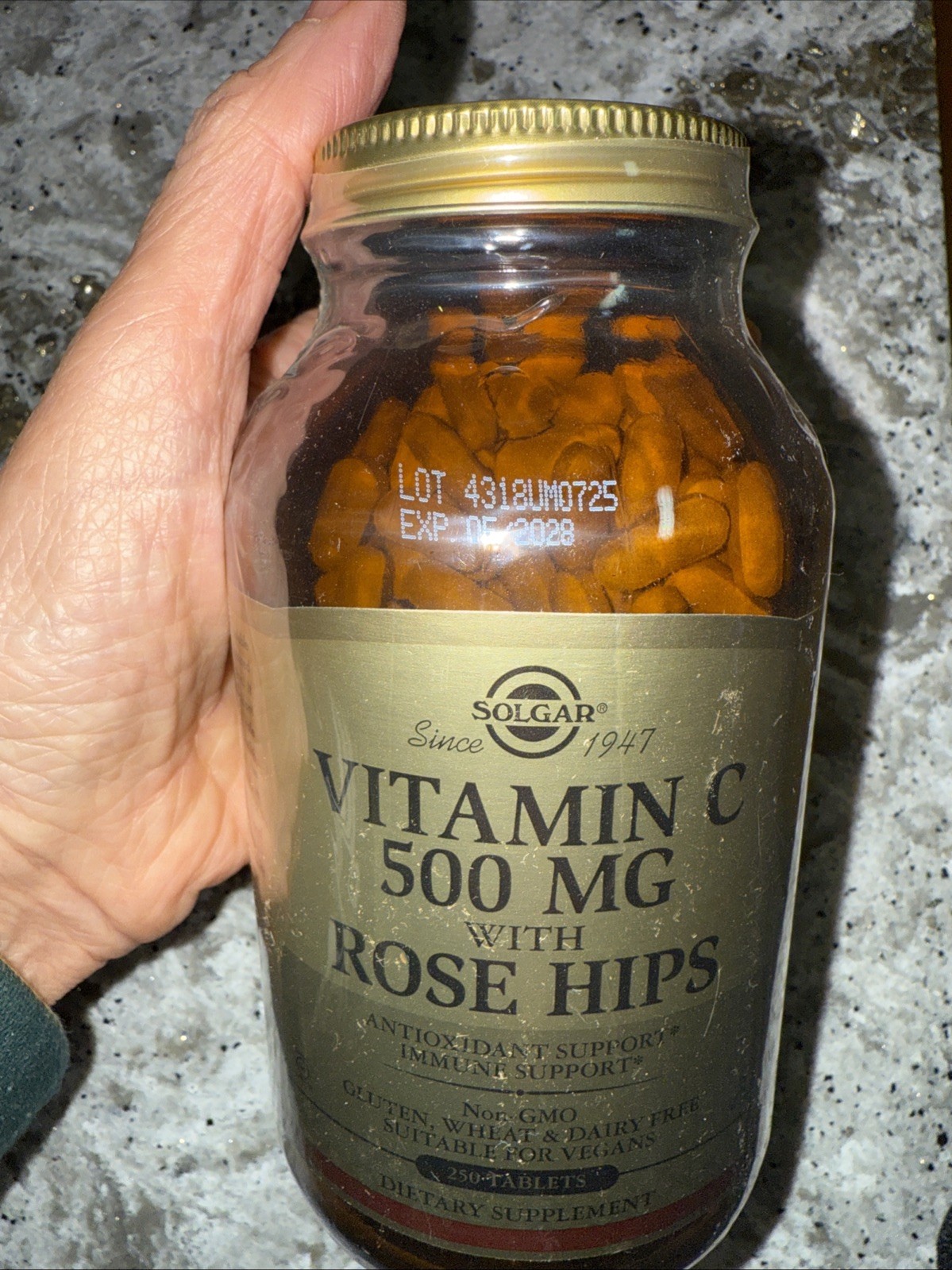 Solgar Vitamin C 500mg With Rose Hips – 250 Tablets – Exp 5/2028
