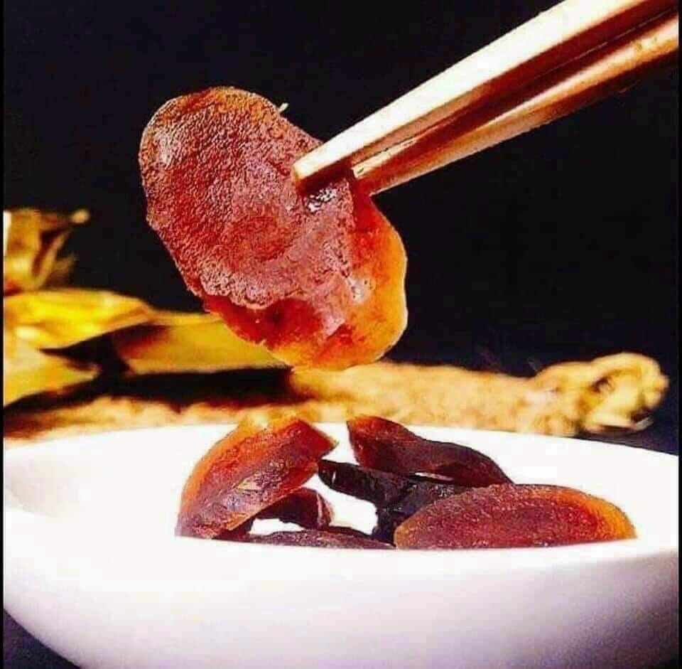 1 Jar Korean Sliced Red Ginseng In Honey Hồng Sâm Tẩm Mật Ong 200G