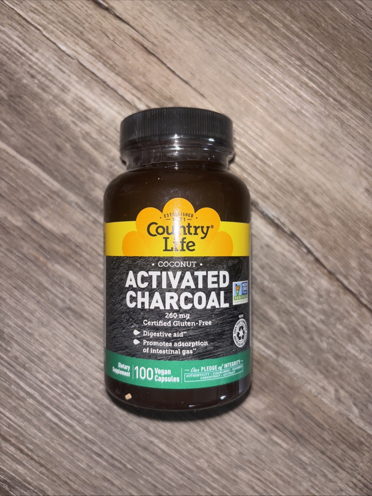 Country Life Activated Charcoal 260 mg 4 g 100 Capsules Gluten-Free, GMP