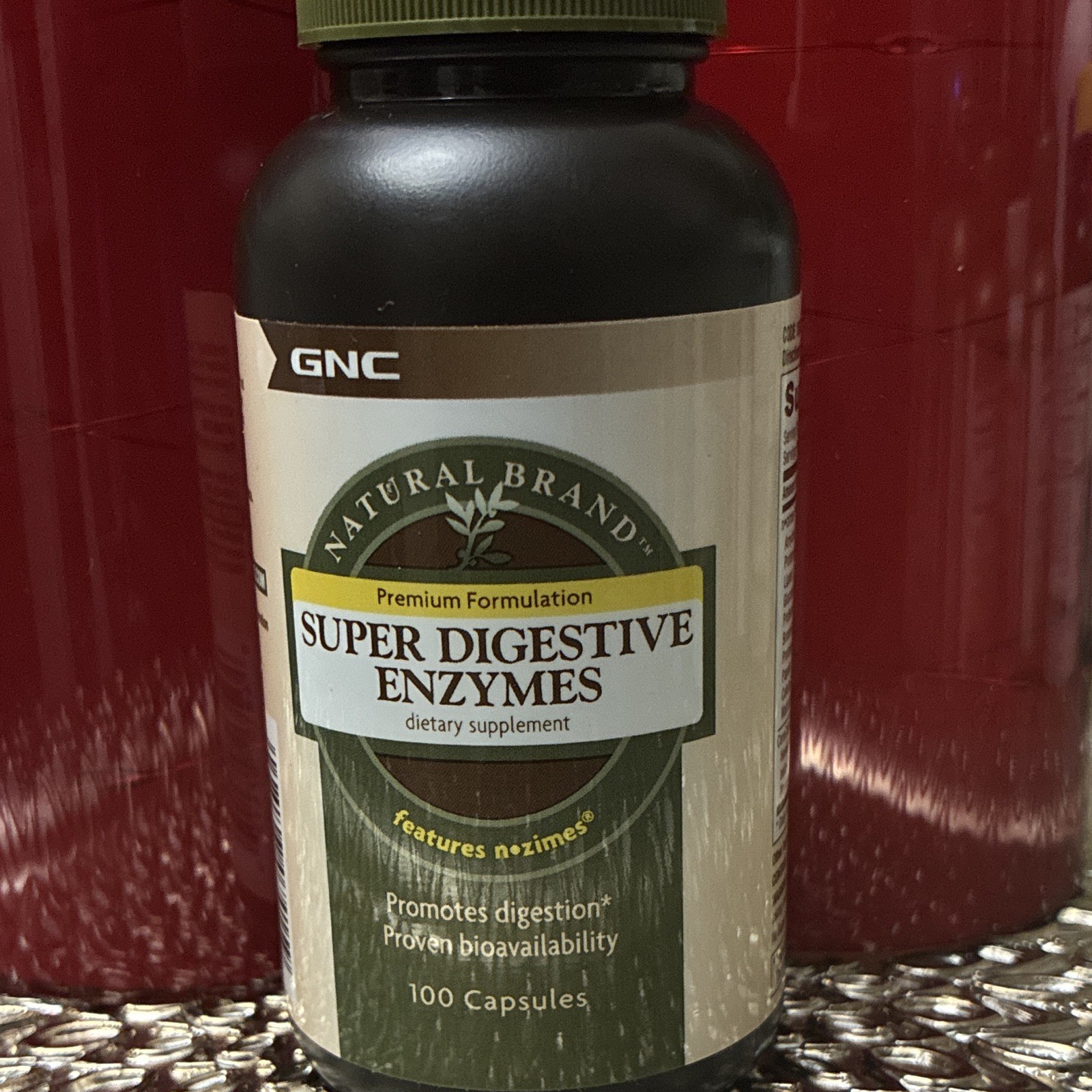 GNC Super Digestive Enzymes Digestive Support 100 Capsules No Artificial Flavors